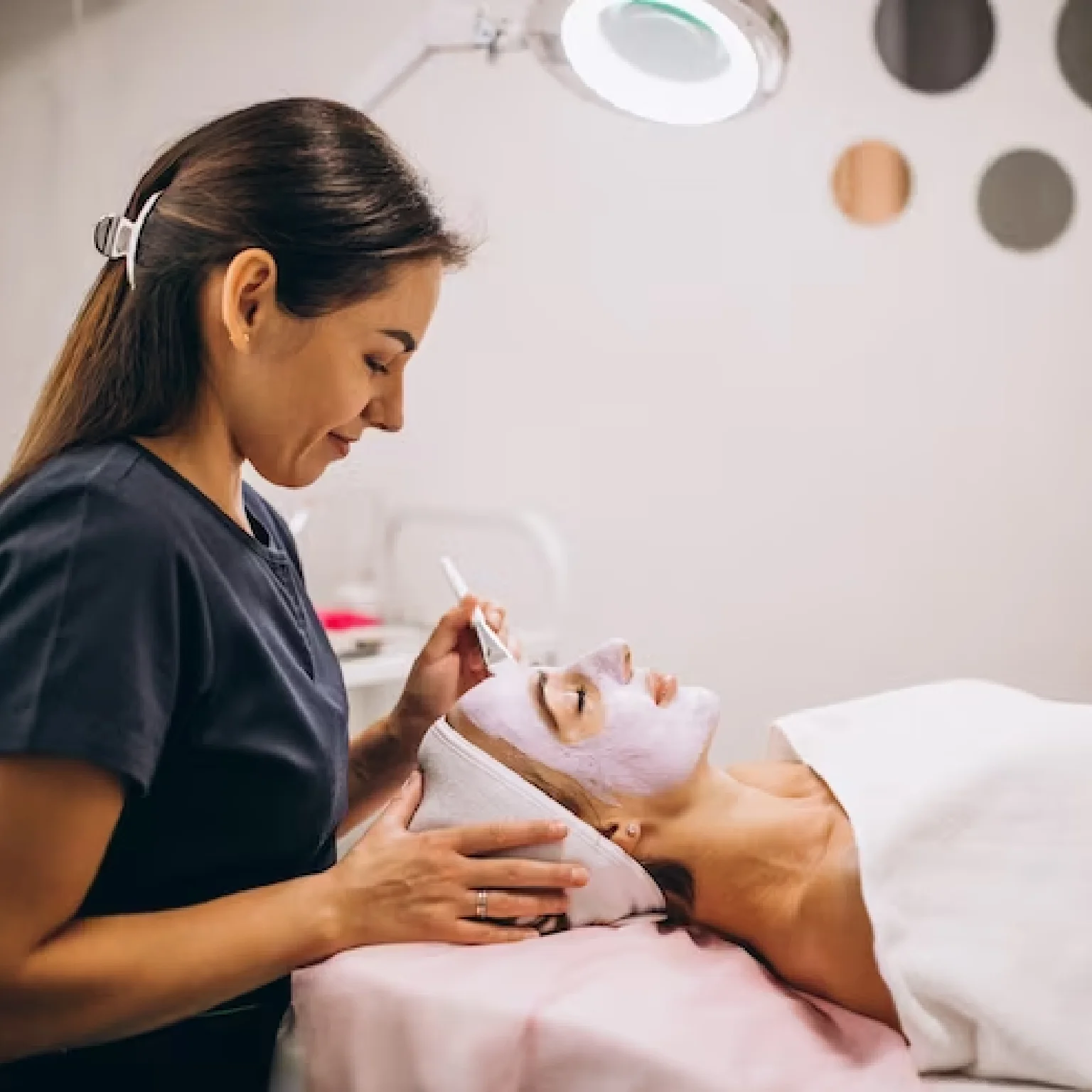 Facial Mask Treatments treatment